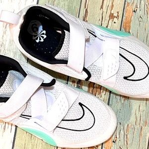 LIKE NEW-WORN 2X Nike Women's SuperRep Cycle 2 Next Nature Indoor Cycling Shoes